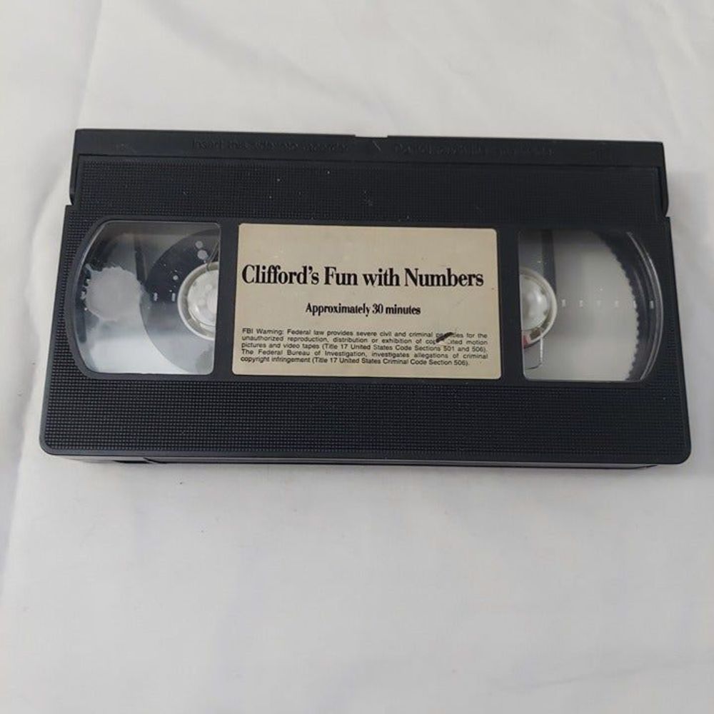 Clifford's Fun With Numbers VHS Tape 1992 FHE Big Red Dog Learning Kids